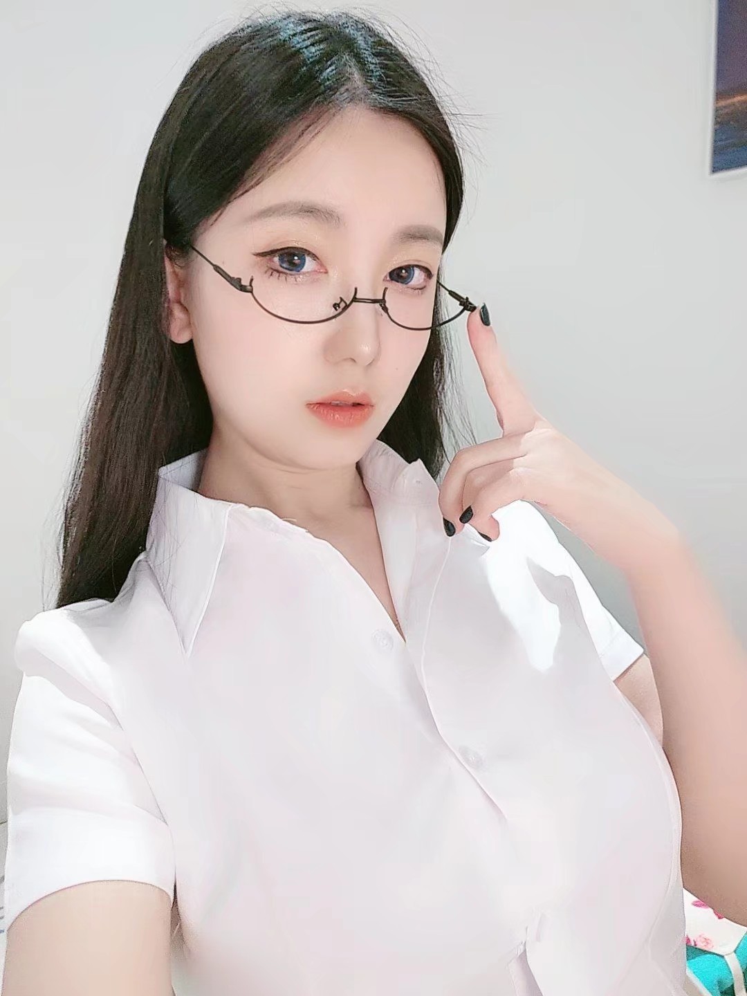 【纯纯】刚下水做的重庆青春小妹，身高168/胸围c